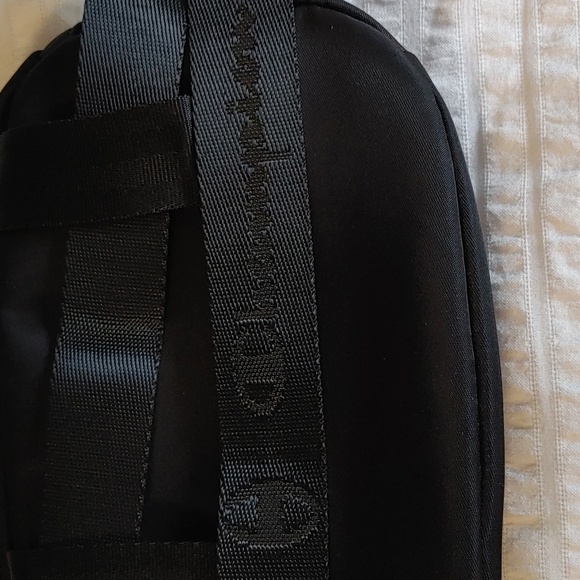 🌸2X Host Pick🌸NWOT CHAMPION NYLON BELT BAG - Picture 10 of 13